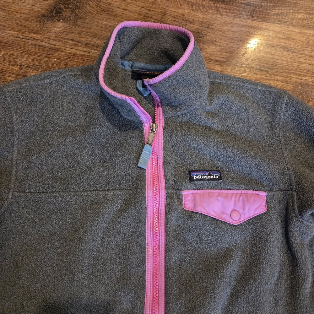 Women's Patagonia Synchilla Sweatshirt Sweater Small Gray Purple Full Zip
